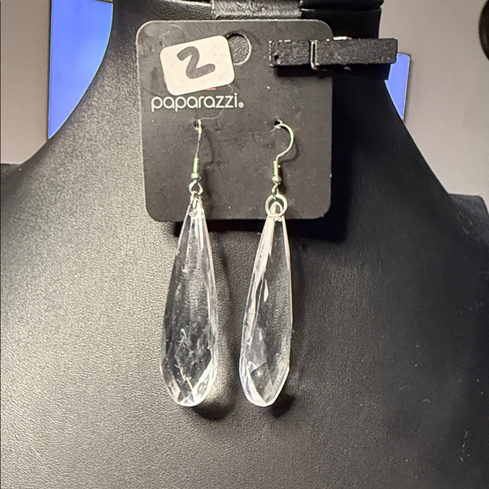 paparazzi Clear Teardrop Dangle Earrings - Faceted Crystal Look
